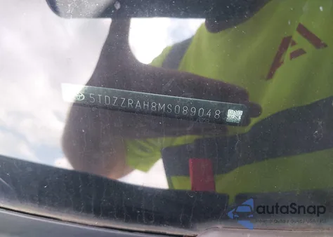 2021 Toyota Highlander Le from USA, damaged, VIN 5TDZZRAH8MS089048